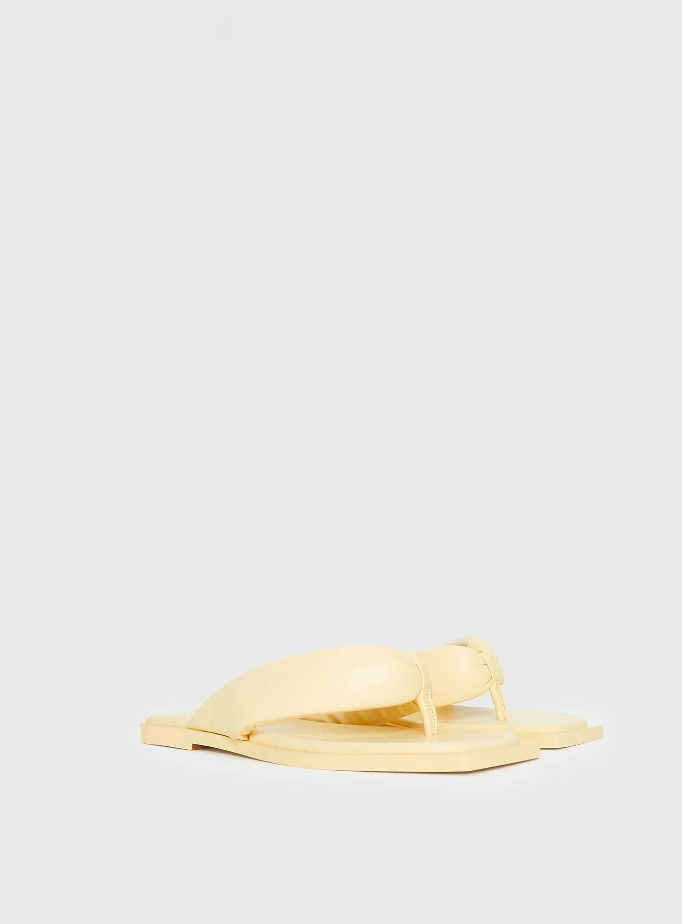 Rylin Puff Thong Sandals Butter