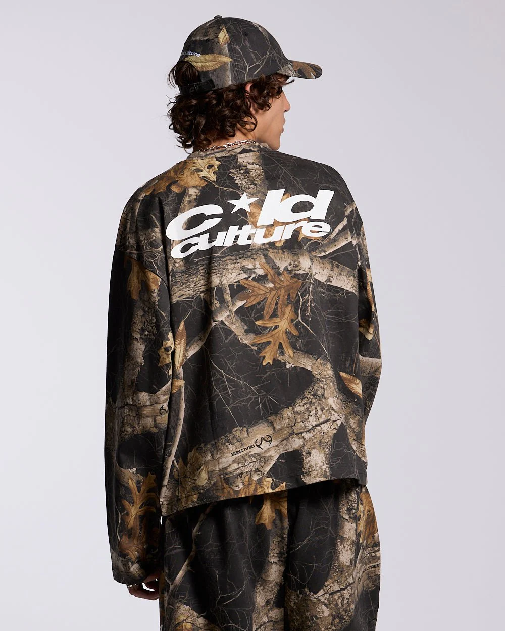 LONGSLEEVE REALTREE BLACK