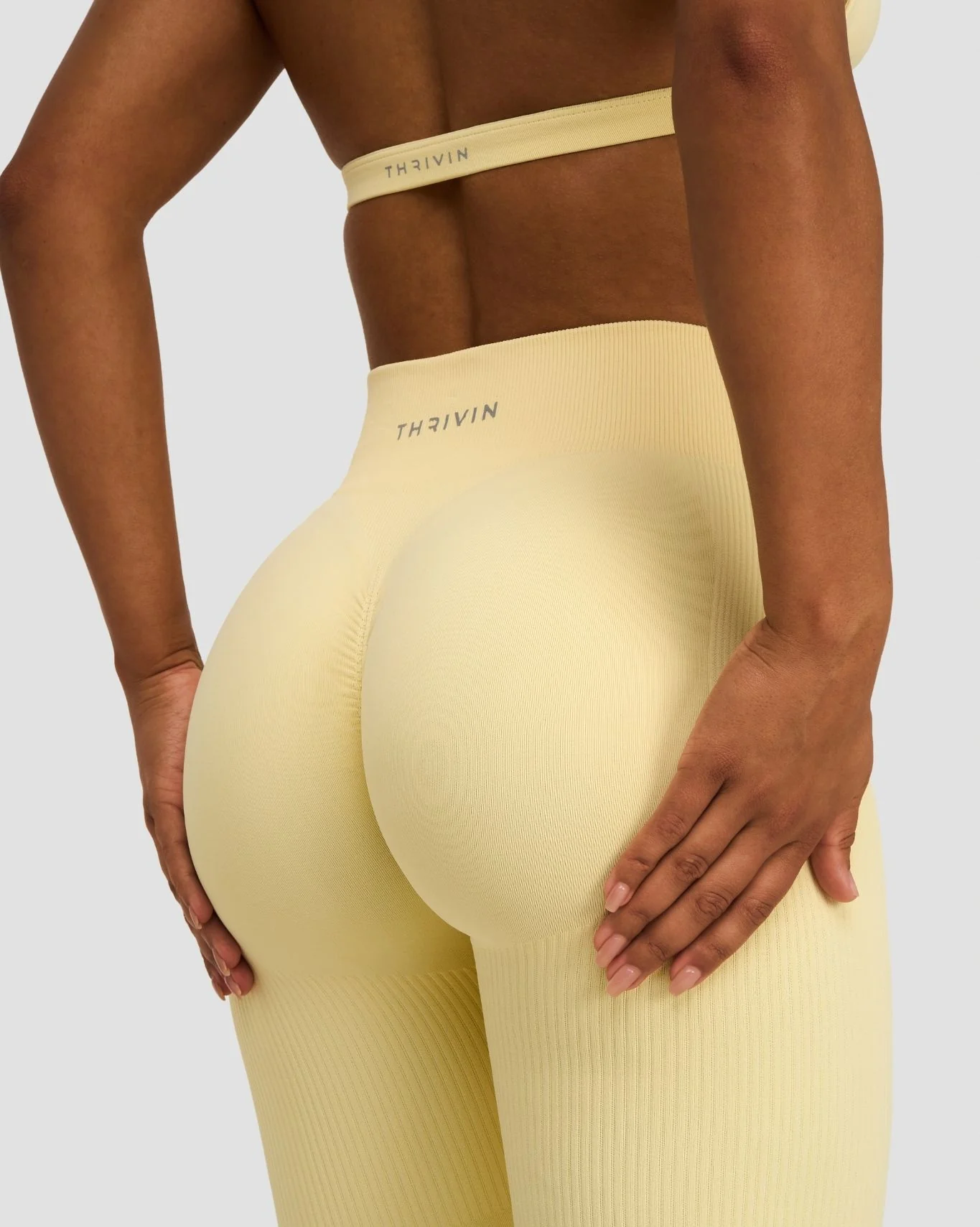 Elevate™ Sculpting Mid Waist Scrunch Leggings | Golden Butter