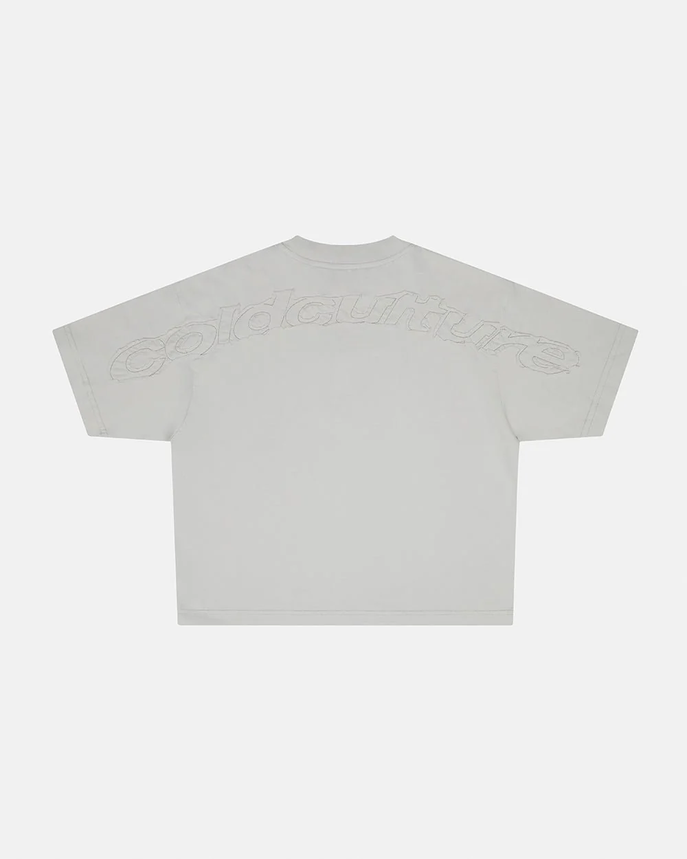 DISTRESS CURVED TEE PEARL GREY