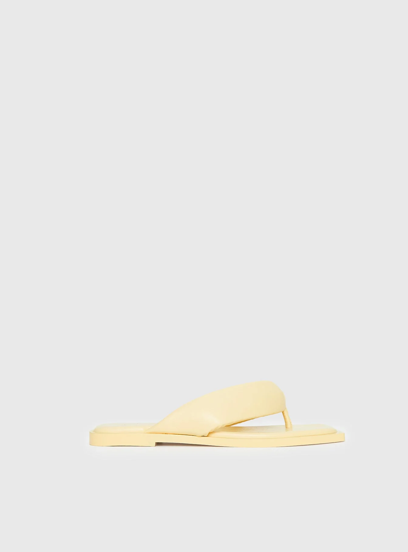 Rylin Puff Thong Sandals Butter