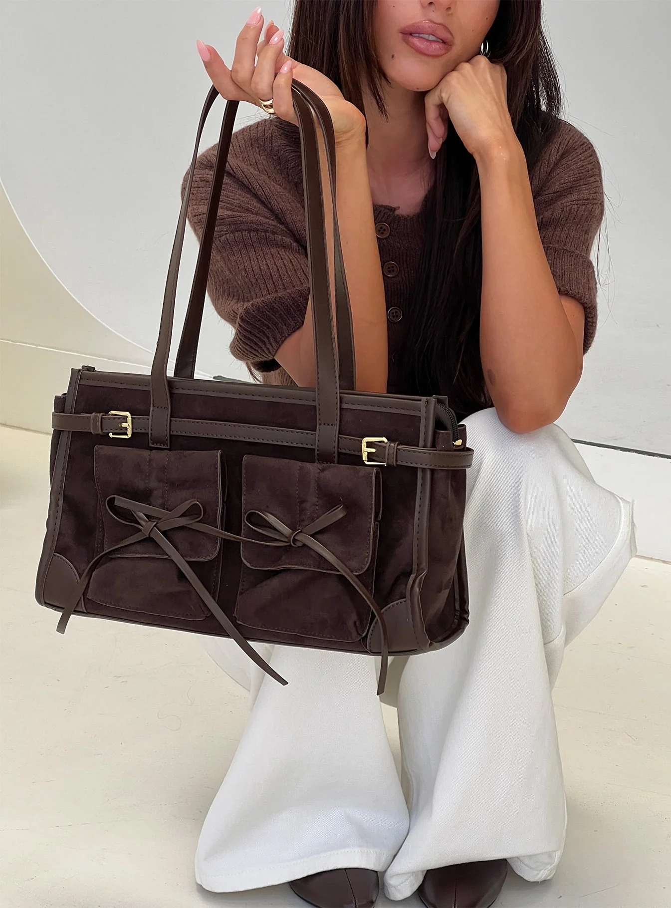 Beaming Bow Detail Shoulder Bag Brown