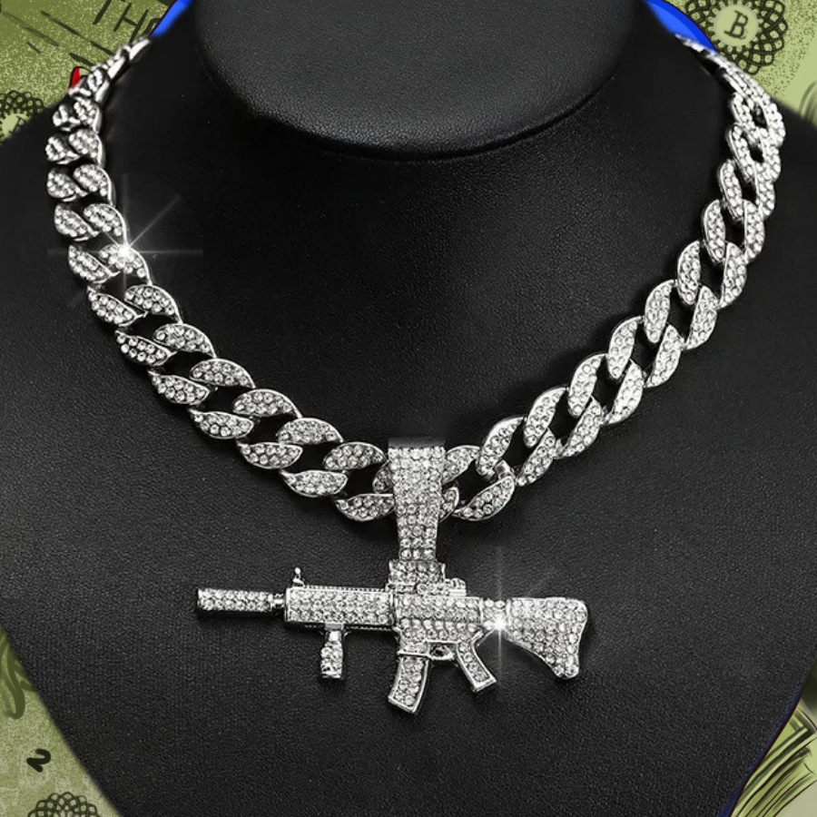 M4A1 submachine gun pendant Cuban necklace