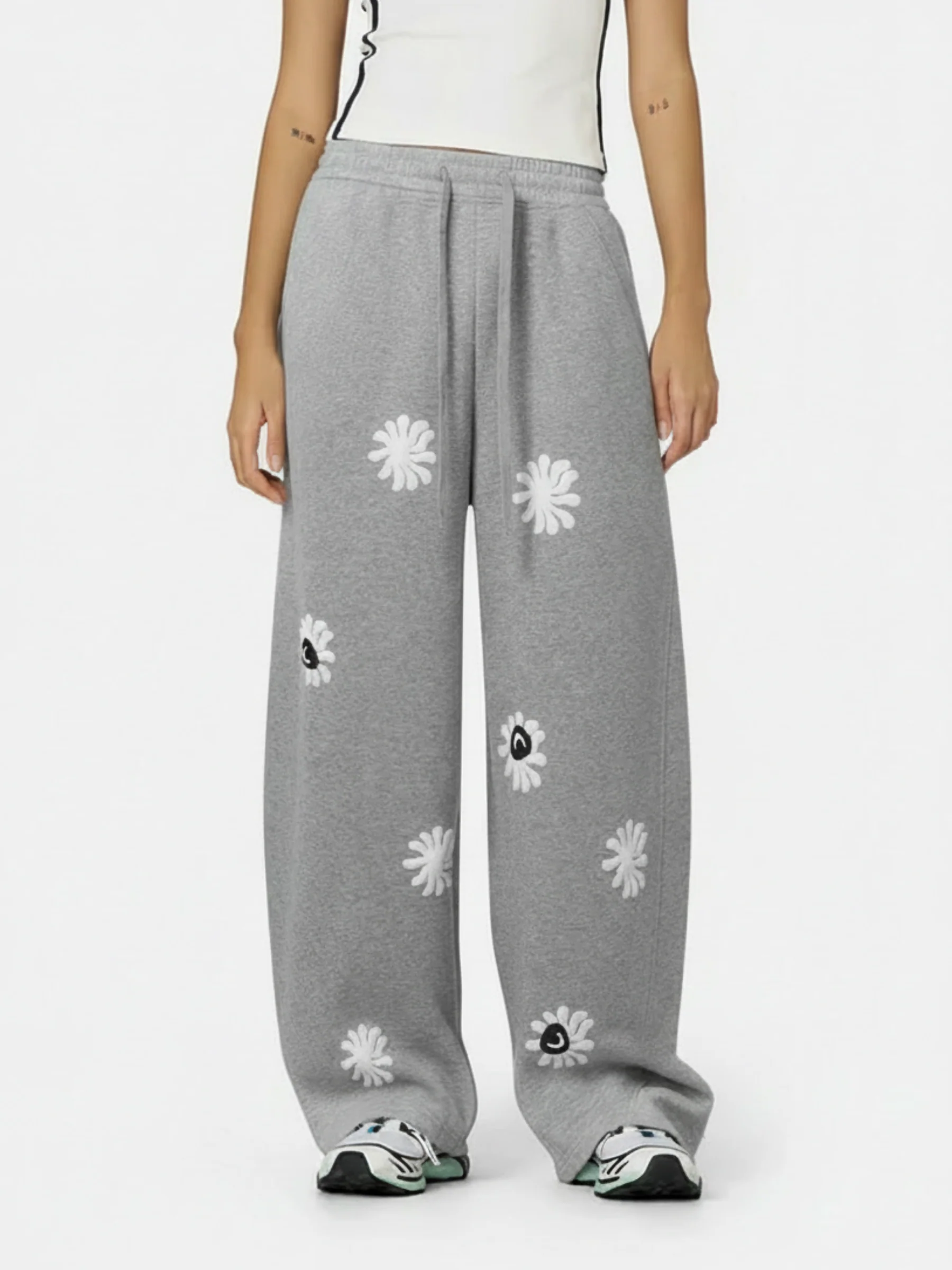 Aelfric Eden Floral Graphic Baggy Sweatpants