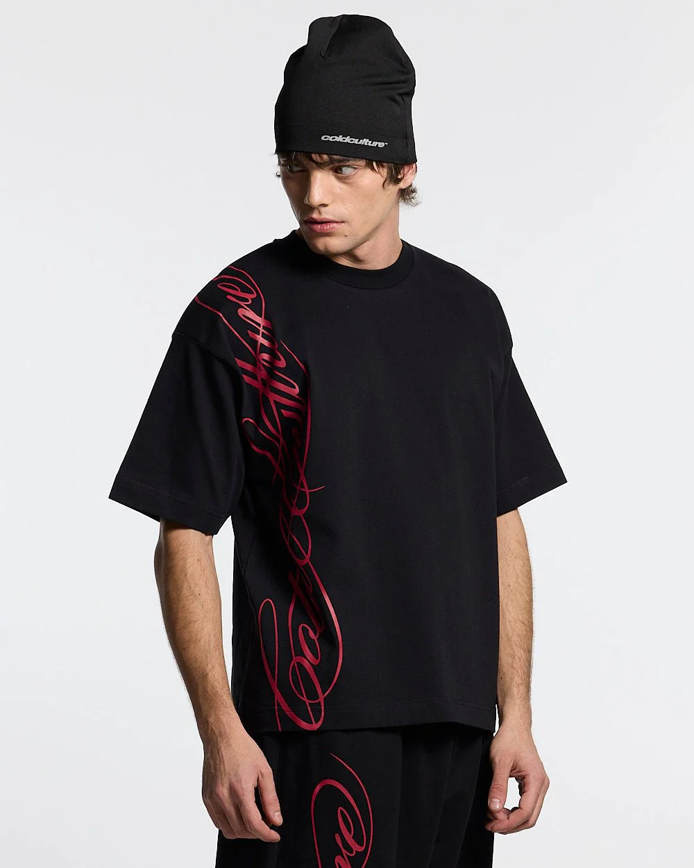 SCRIPT TEE BLACK