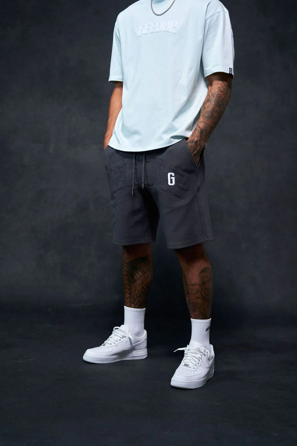 Team Logo Pique Short Asphalt