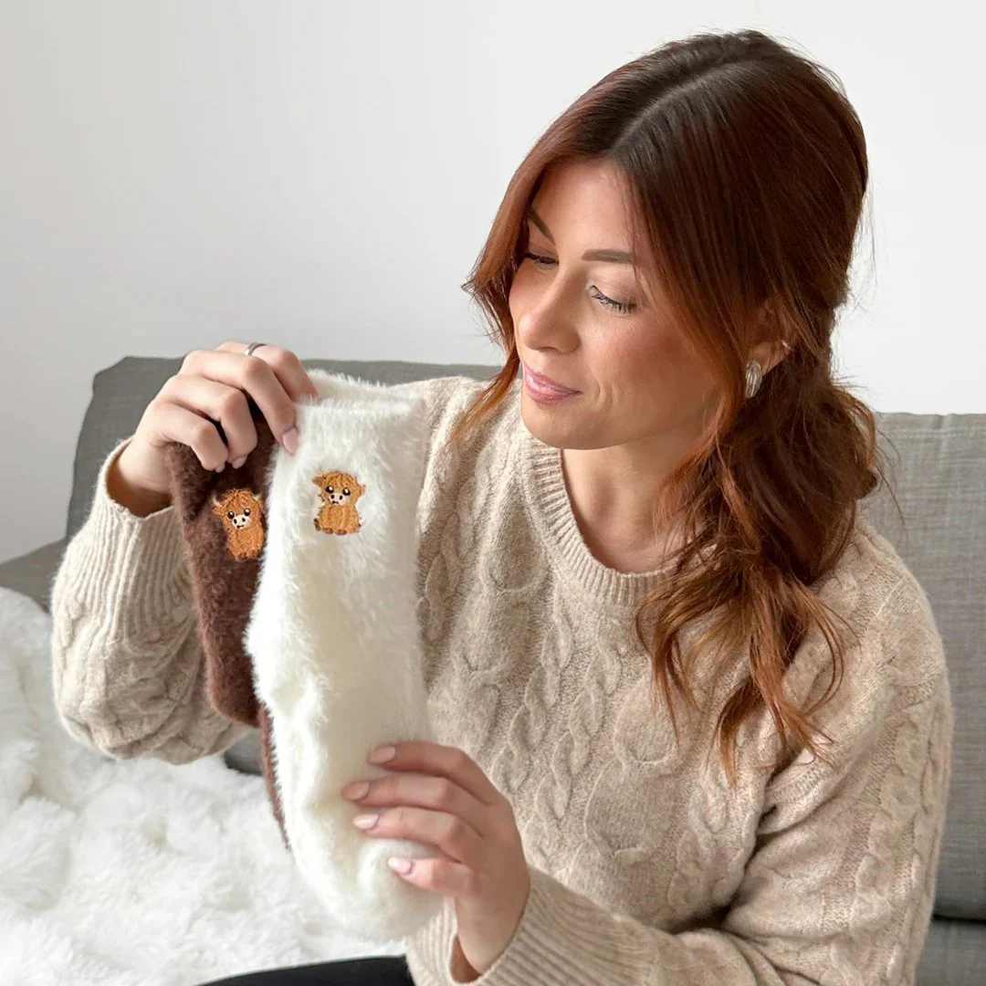 💕Warm Winter Sale 49% Off🐮5 Pairs Fuzzy Highland Cow Socks