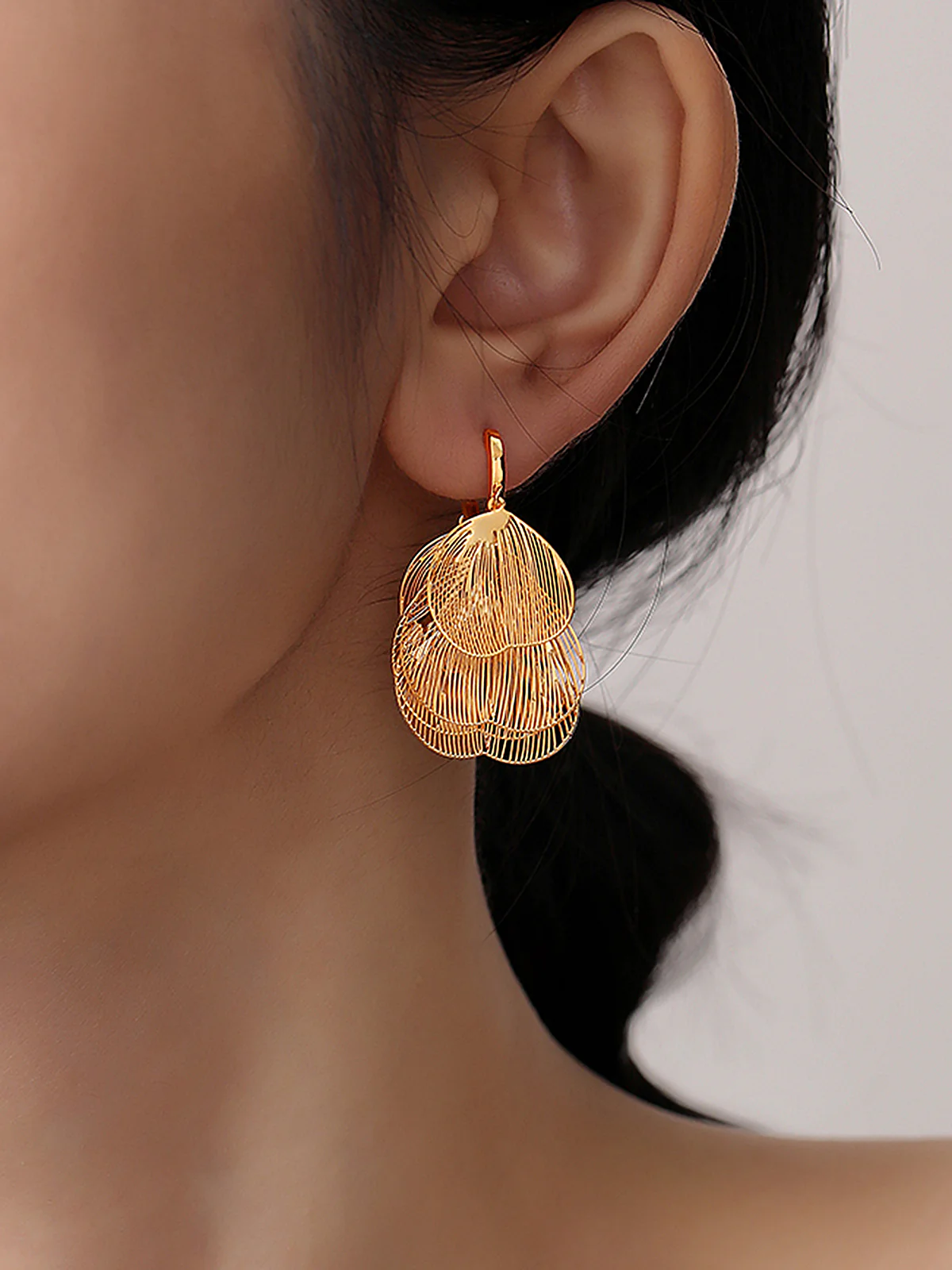 Leaf-Textured Cluster Drop Hoop Earrings