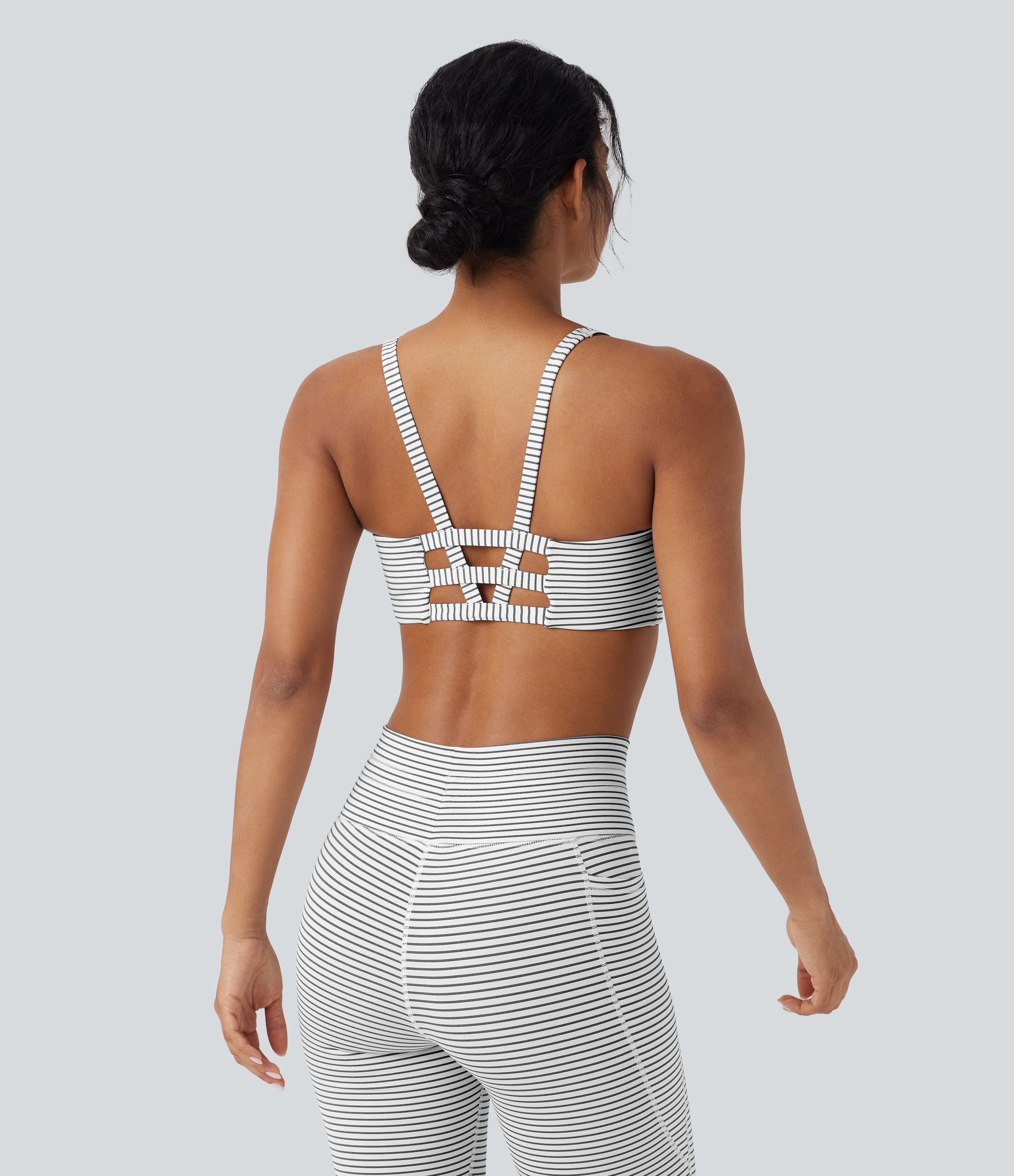Low Support U Neck Cut Out Stripe Yoga Sports Bra