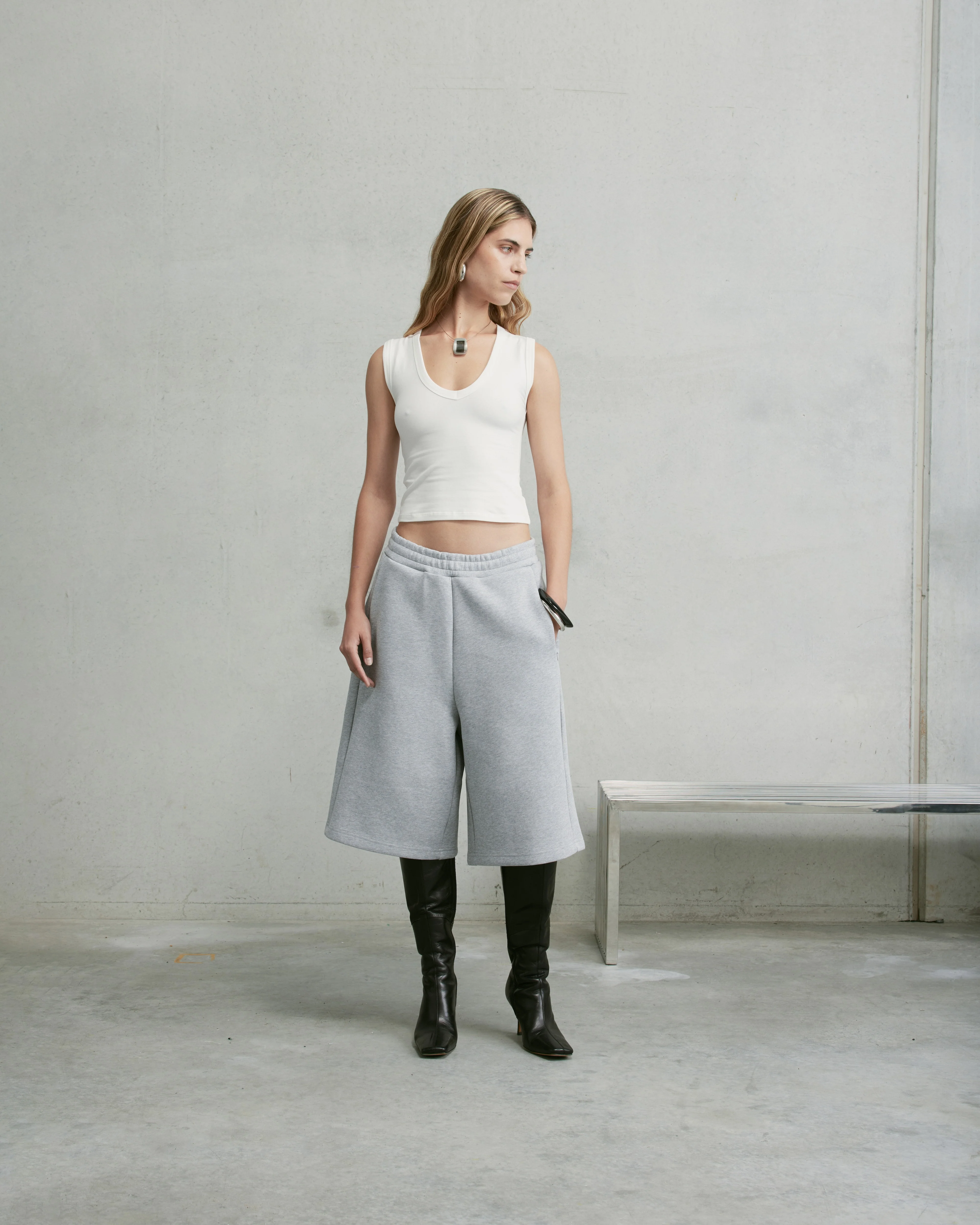 Nothing Deep V Tank | Cloud White