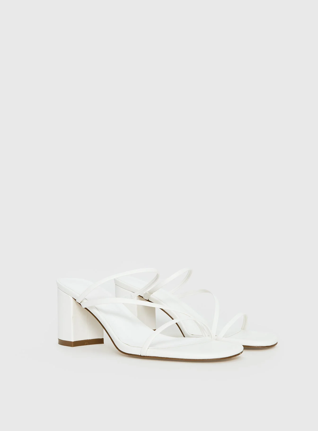Billini Yazmin Heels White