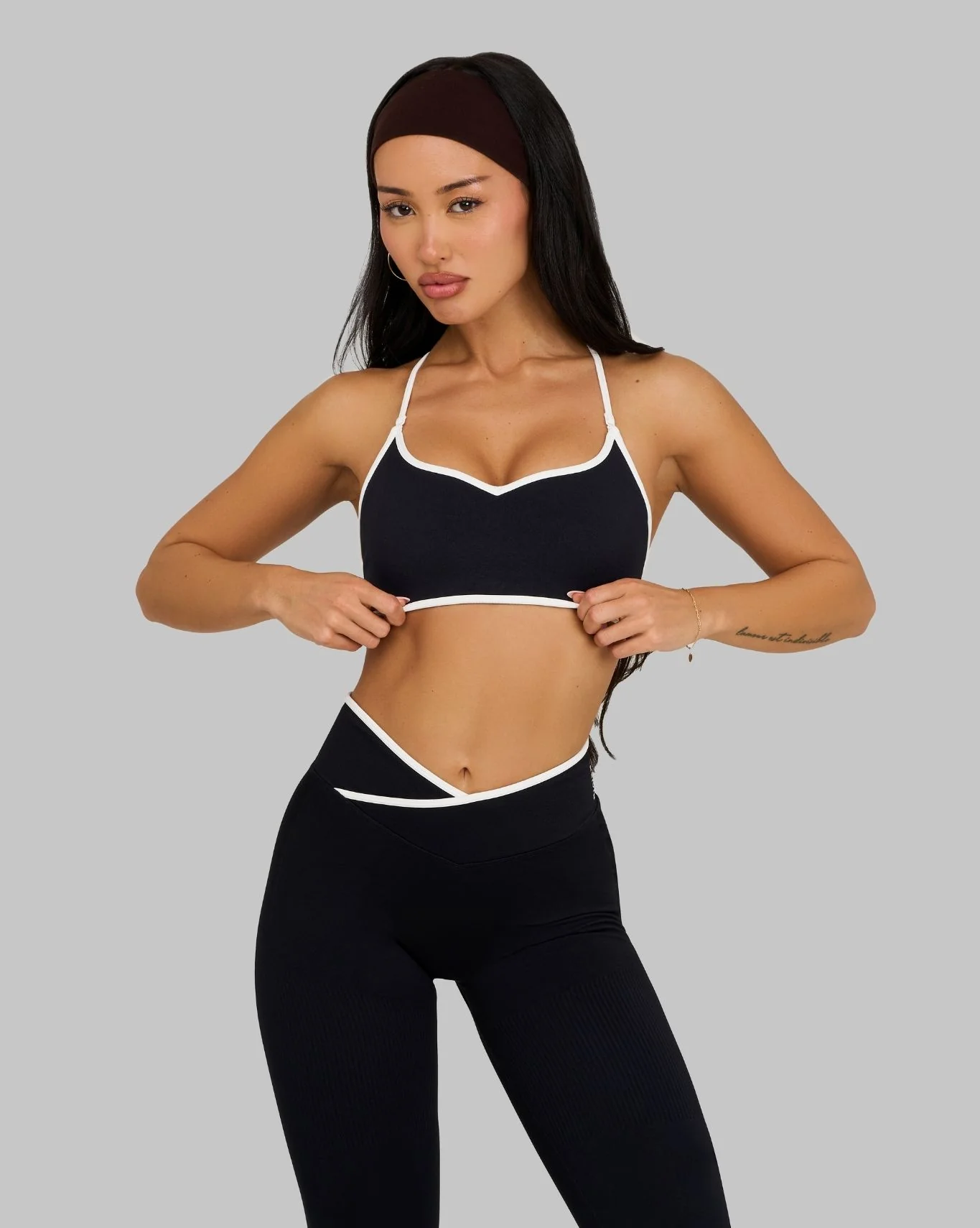 Outline Sweetheart Multiway Bra | Night Black