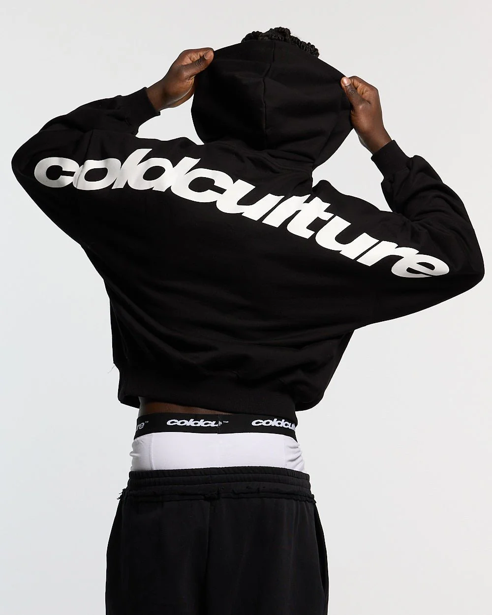 CURVED HOODIE BLACK AND WHITE