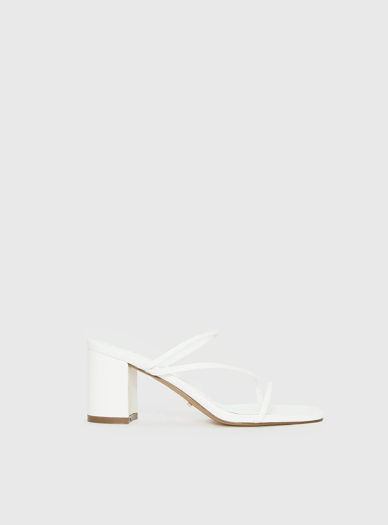 Billini Yazmin Heels White