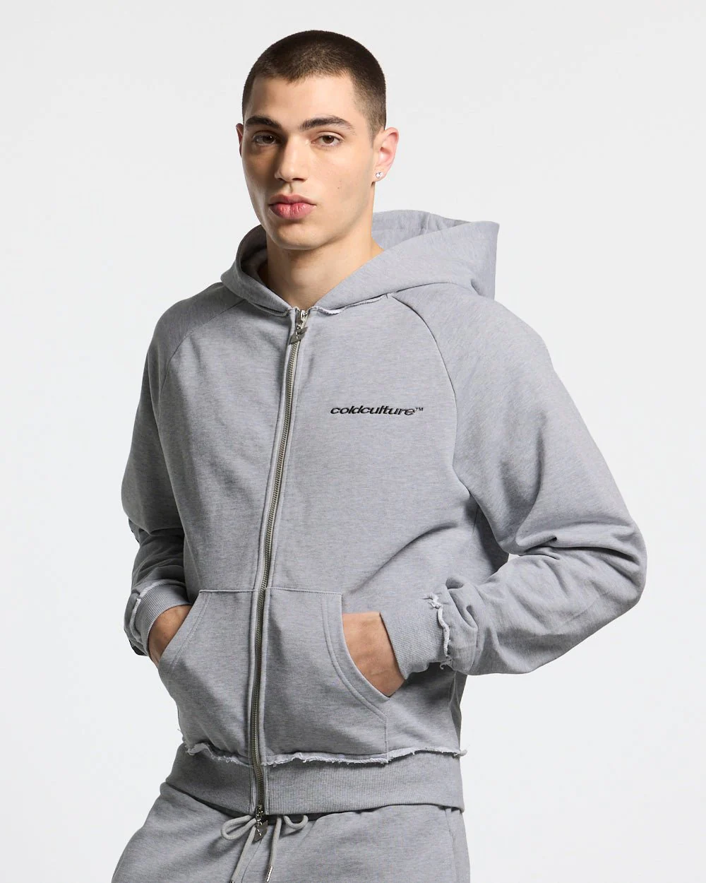 COLD SPORT ZIP HOODIE GREY
