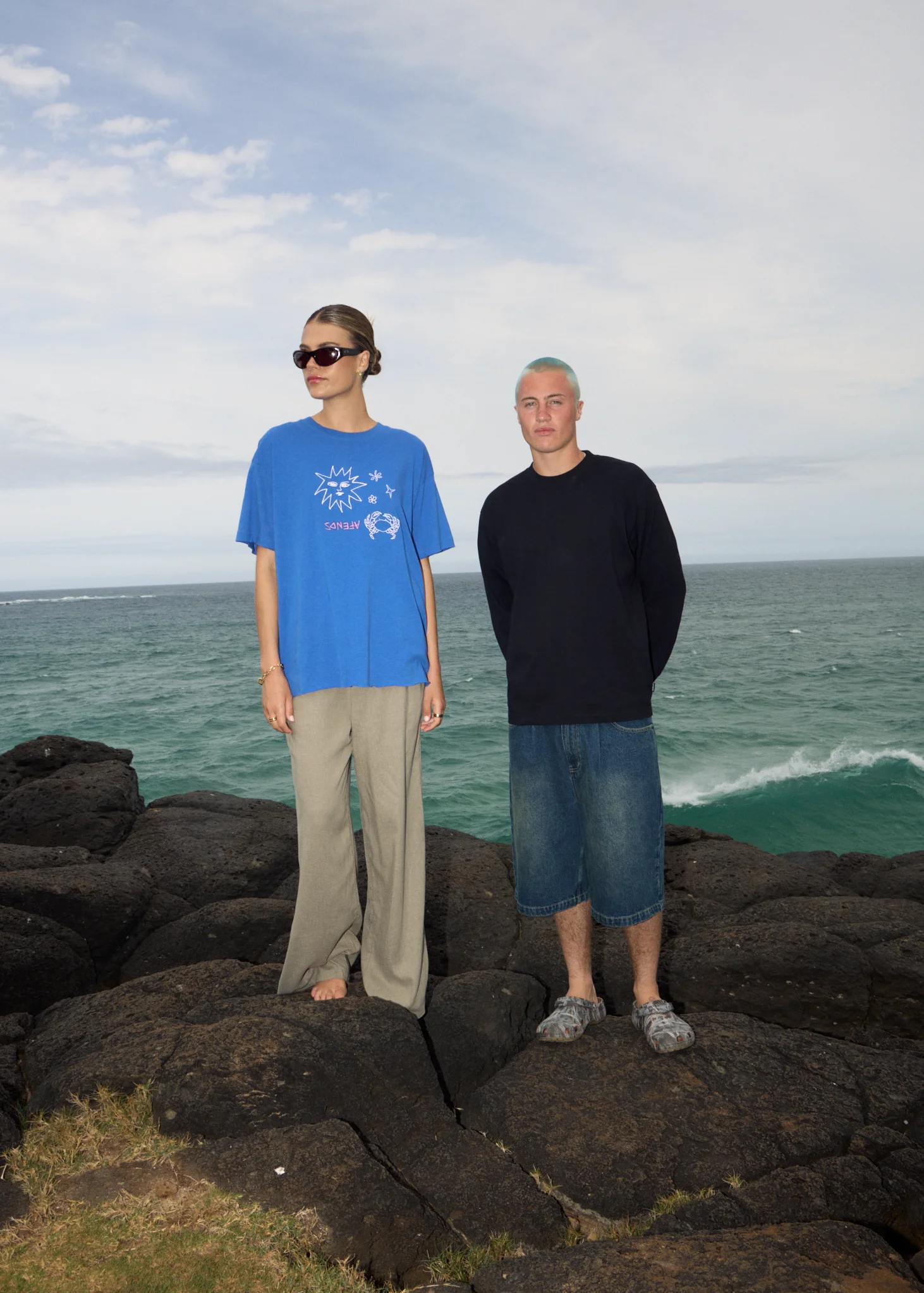 AFENDS Mens Genesis - Boxy Long Sleeve Tee - Black