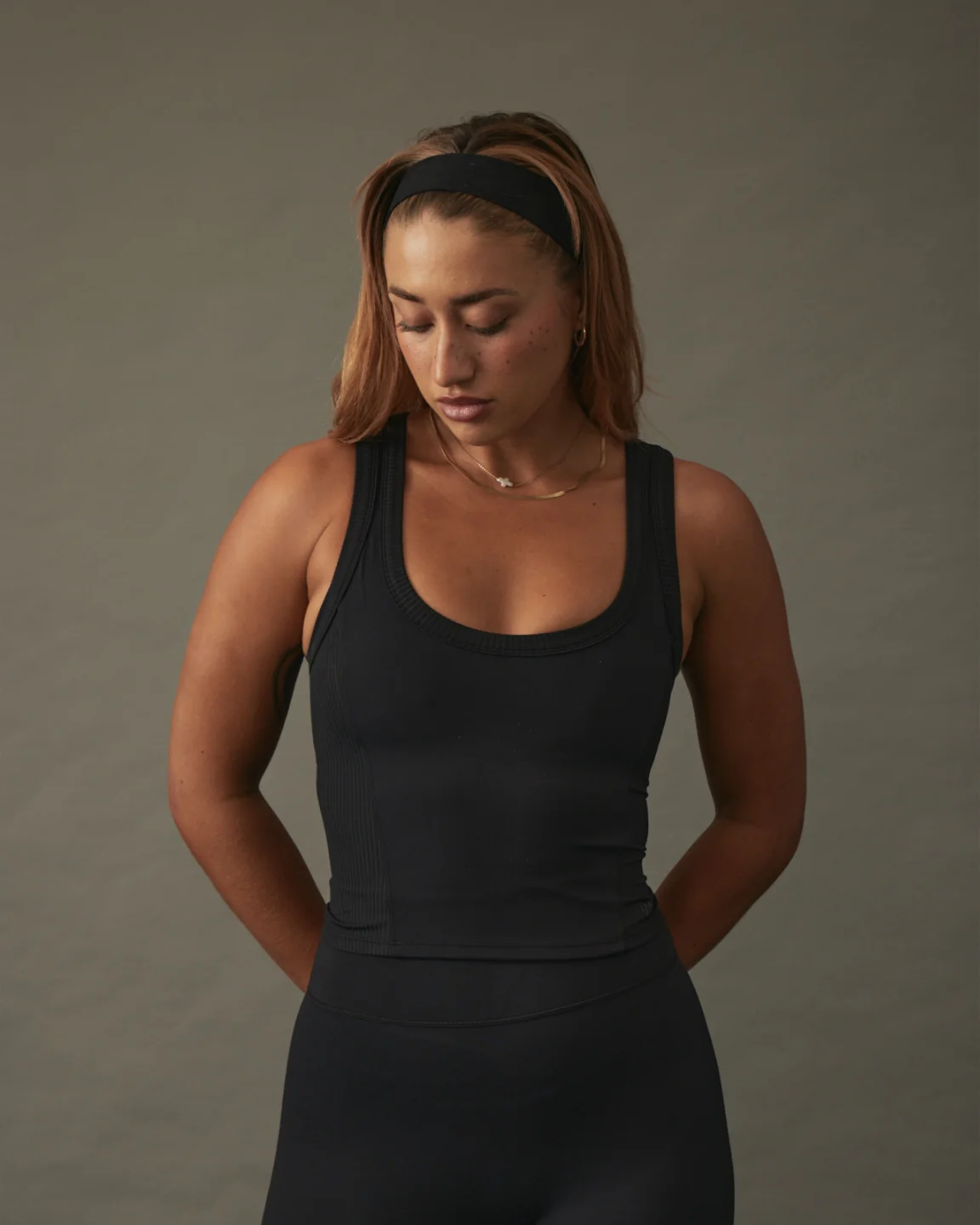 YK Move Ribbed Panel Tank | Black