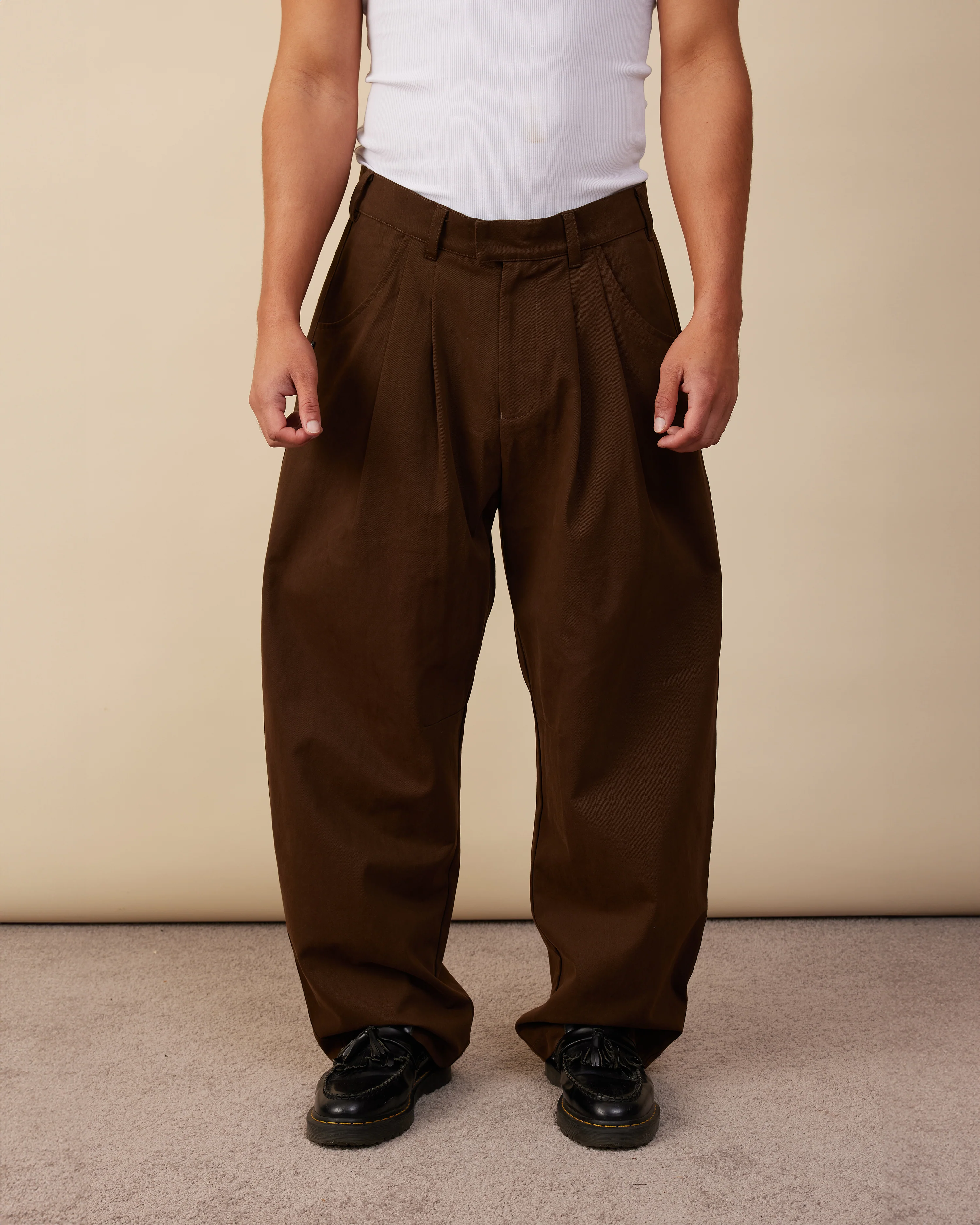 Barrel Leg Pants | Warm Brown