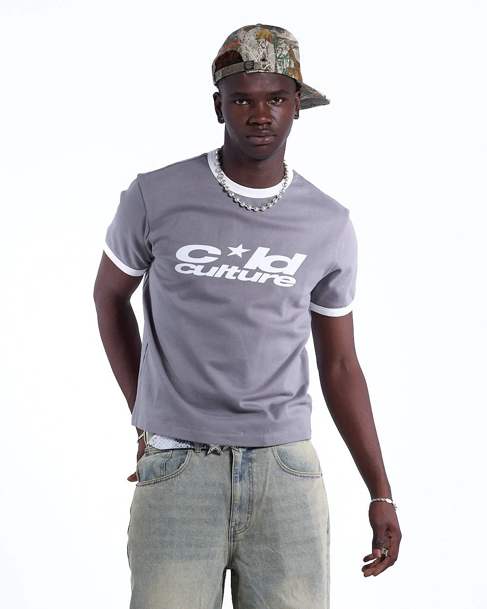 HARPER TEE ASH GREY AND WHITE