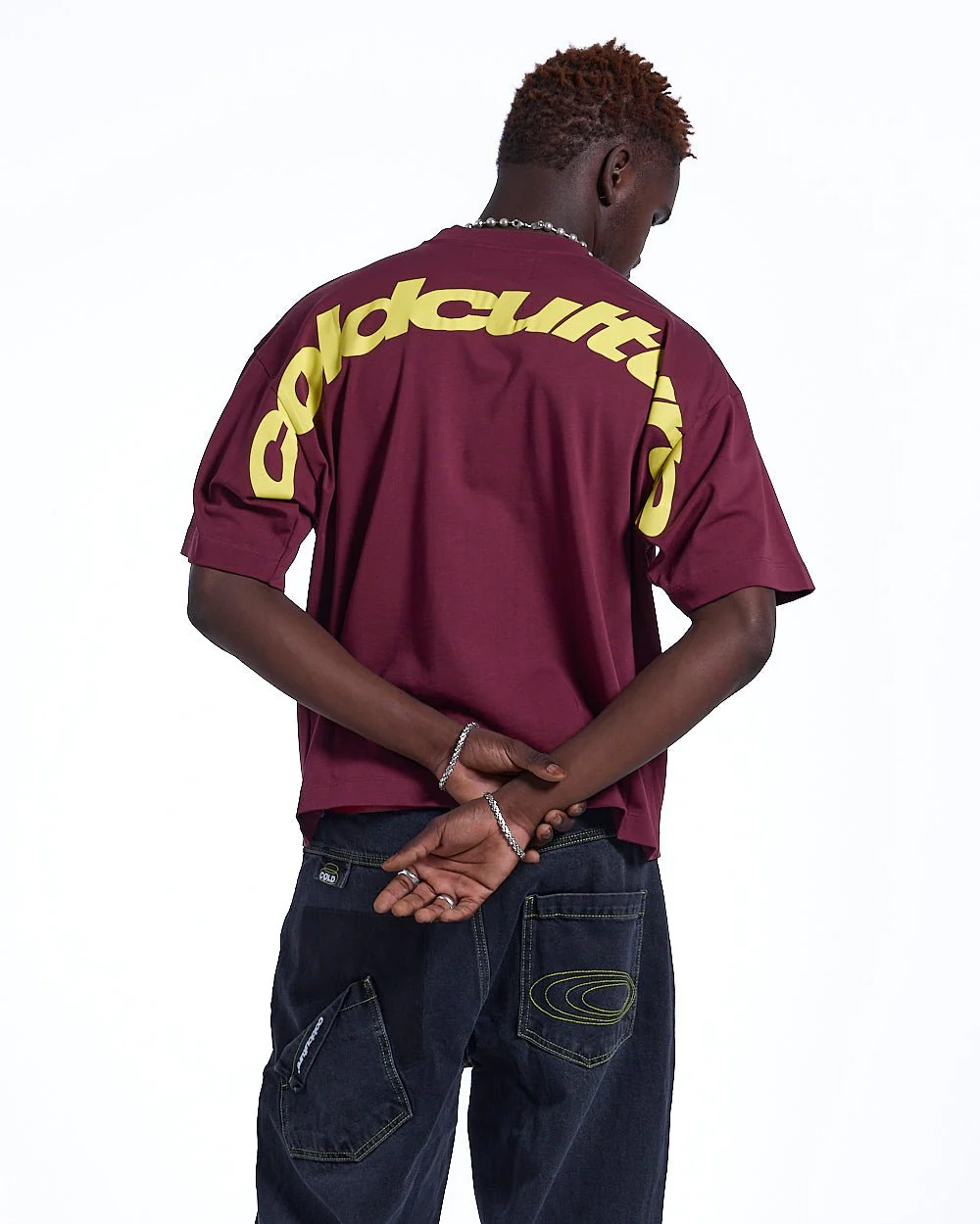 CURVED TEE BURGUNDY & YELLOW