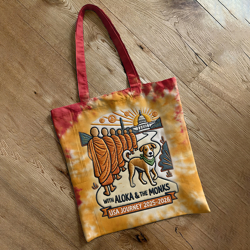 Vintage Gradient Walk For Peace Canvas Bags