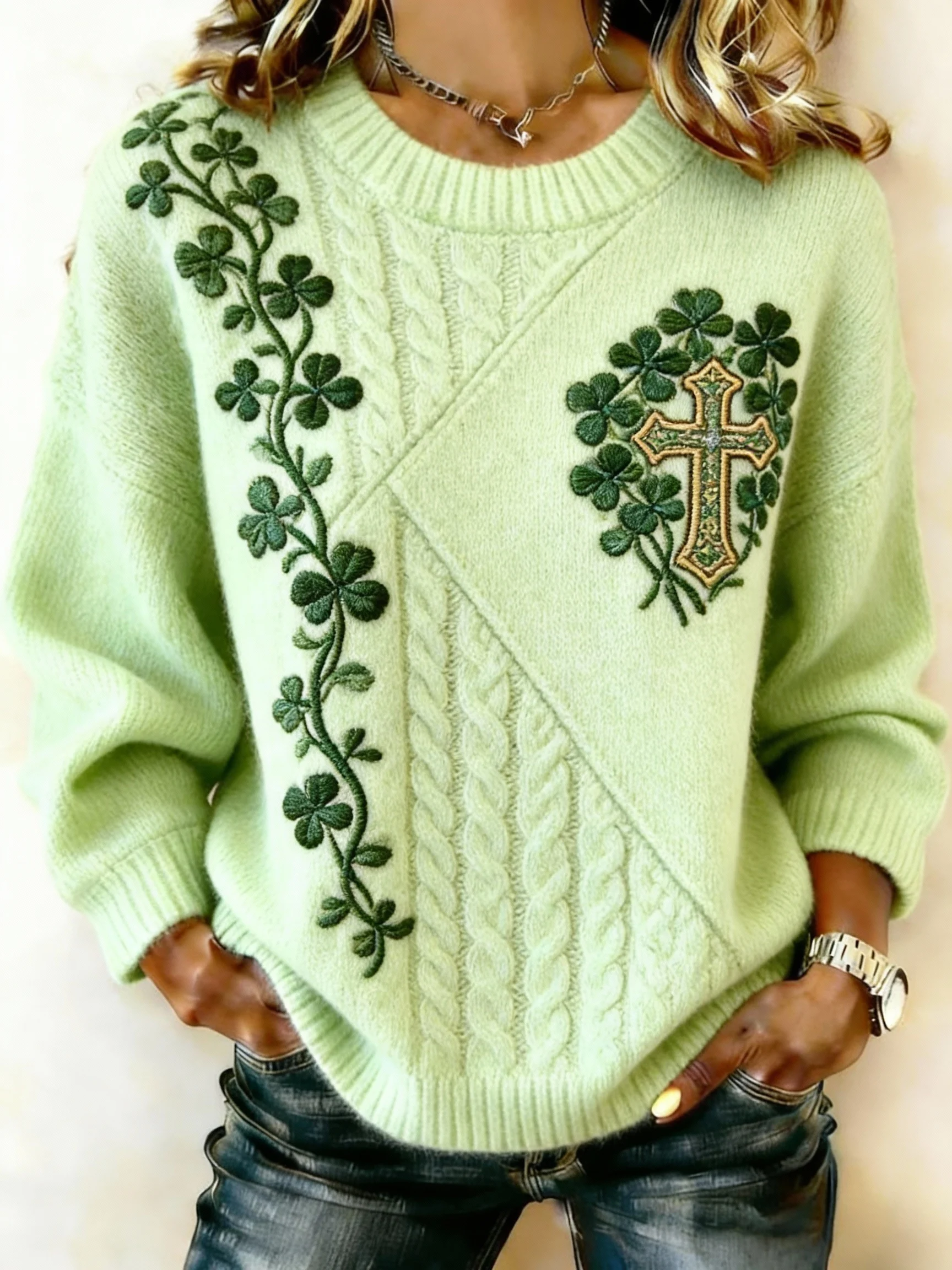 Women's Clover Cross Print Crew Neck Sweater