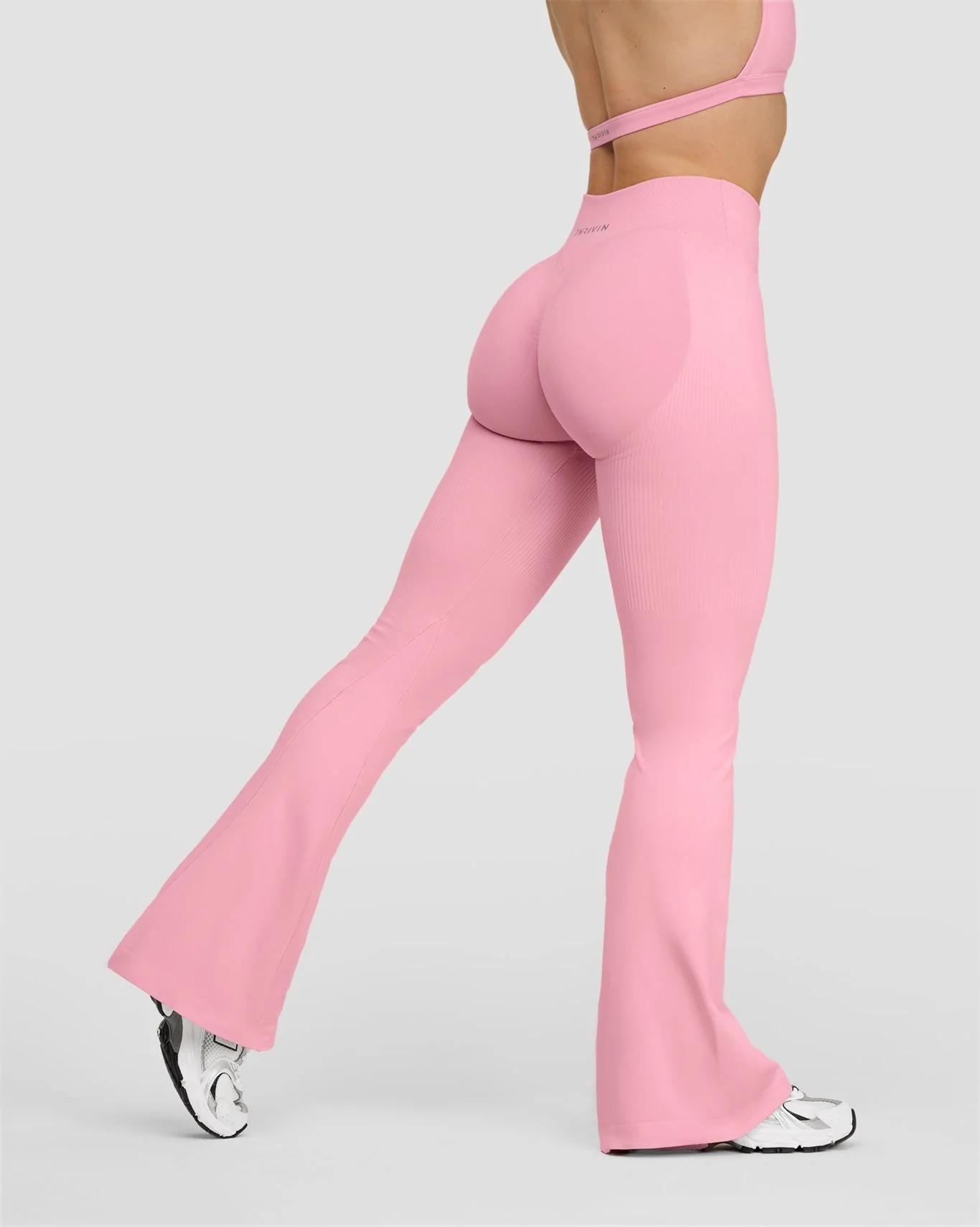Elevate™ Sculpting Mid V-Waist Scrunch Flare | Cotton Pink