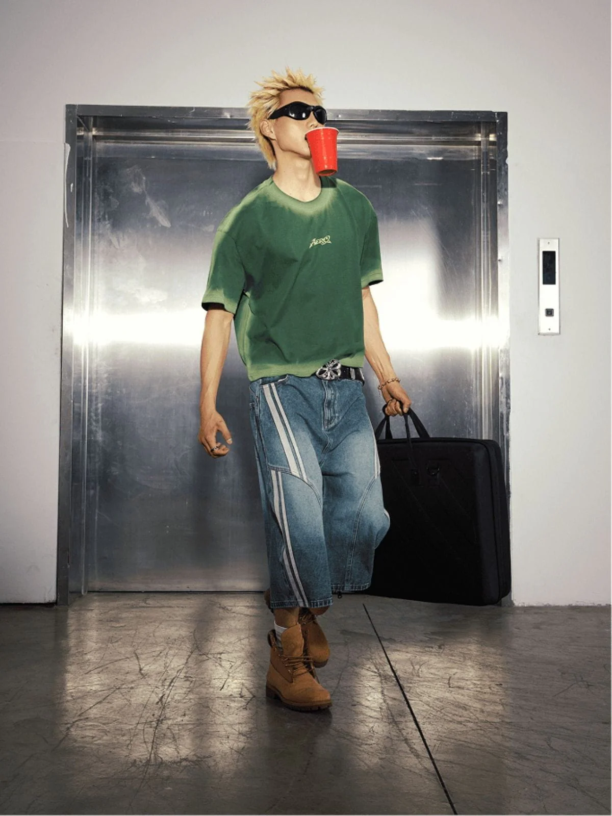 Aelfric Eden Boxy Graphic Washed Tee