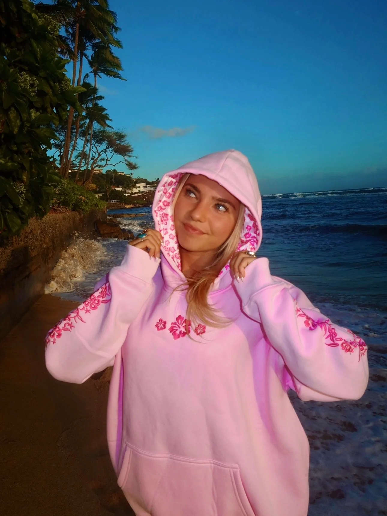 Hibiscus Hoodie in Sunset Pink