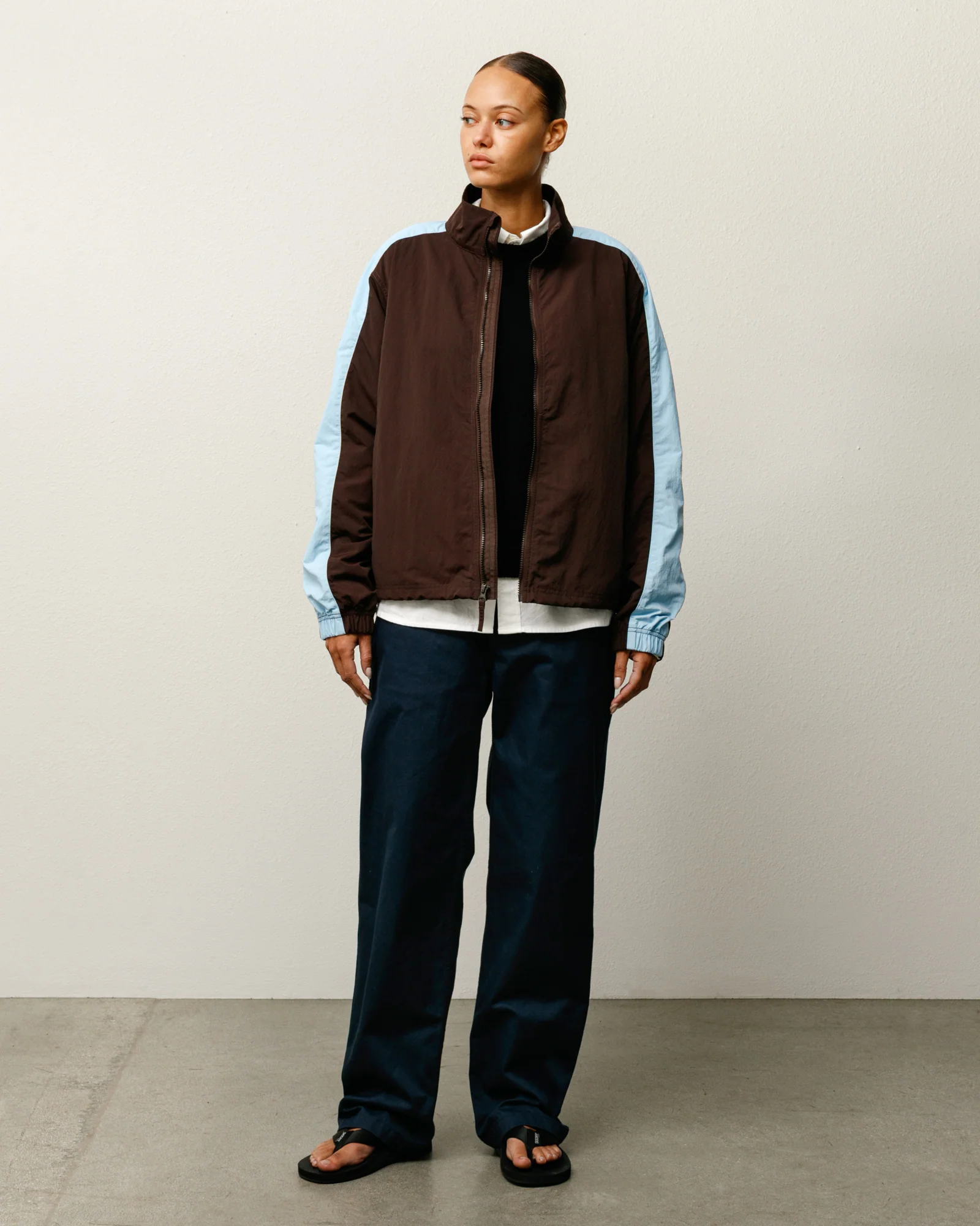 LIGHTWEIGHT MOCK JACKET