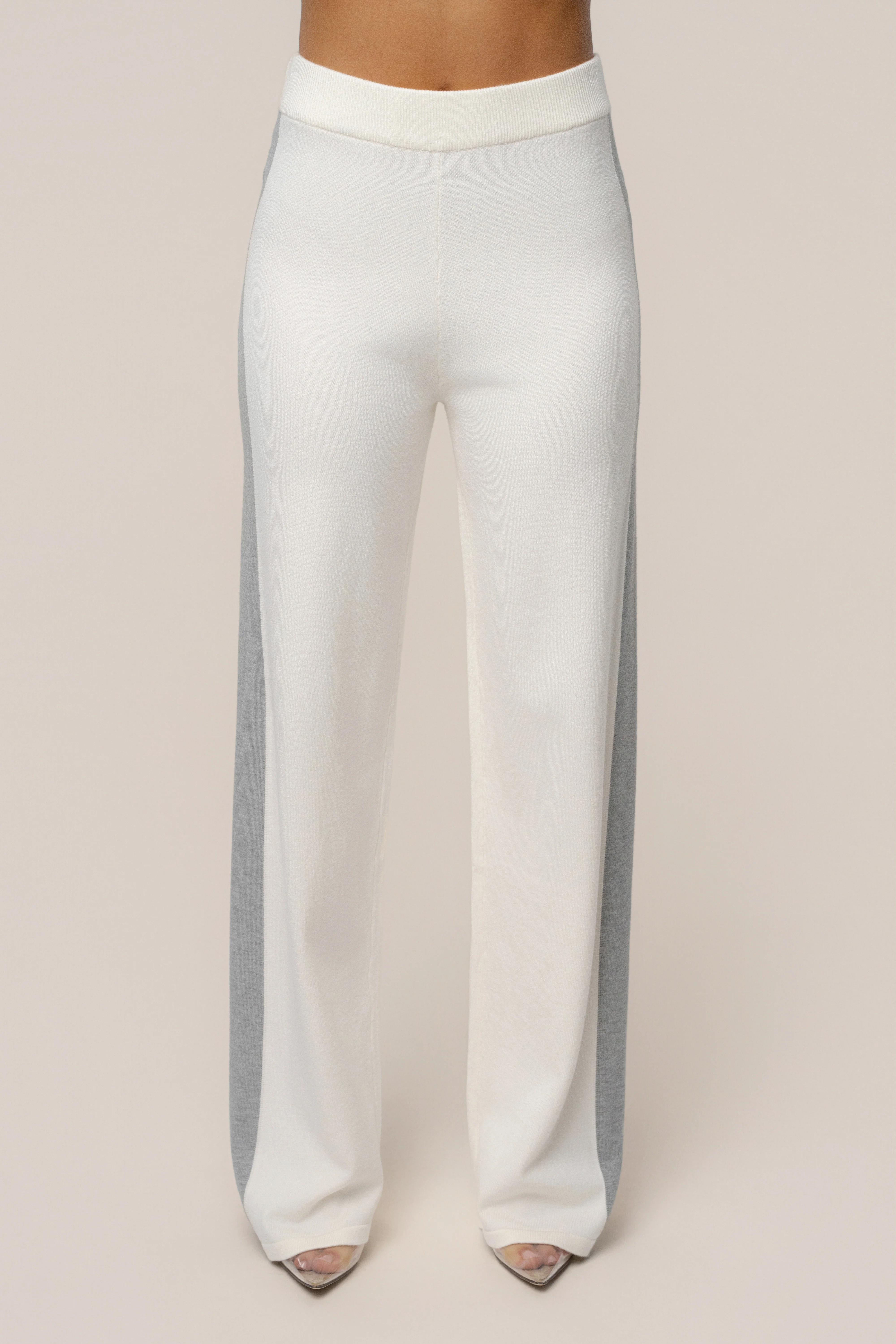 Ivory Chasing Fall Contrast Pant
