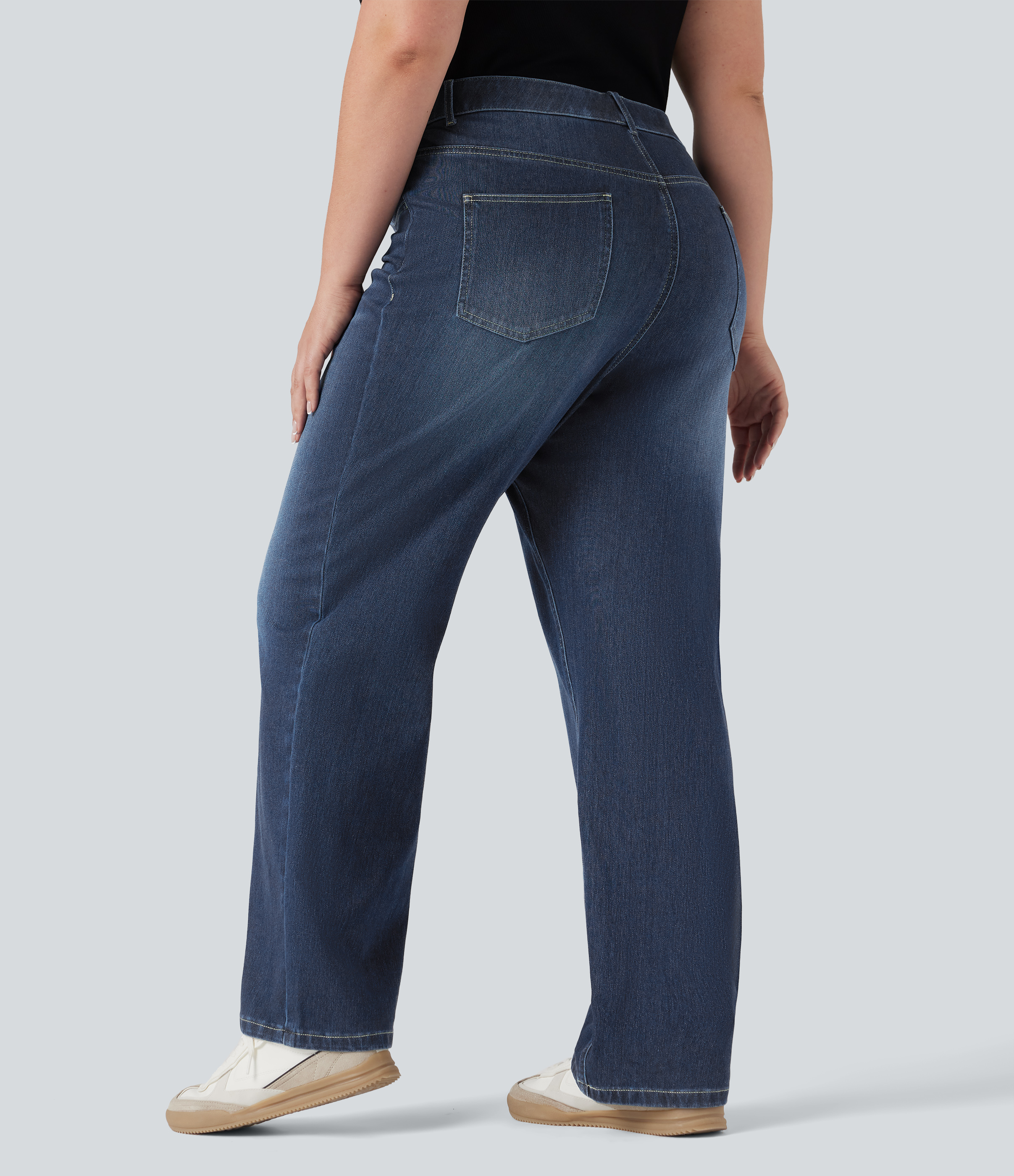 Plus Size Halara Flex™ High Waisted Tummy Control Straight Leg Washed Casual Jeans with Pockets