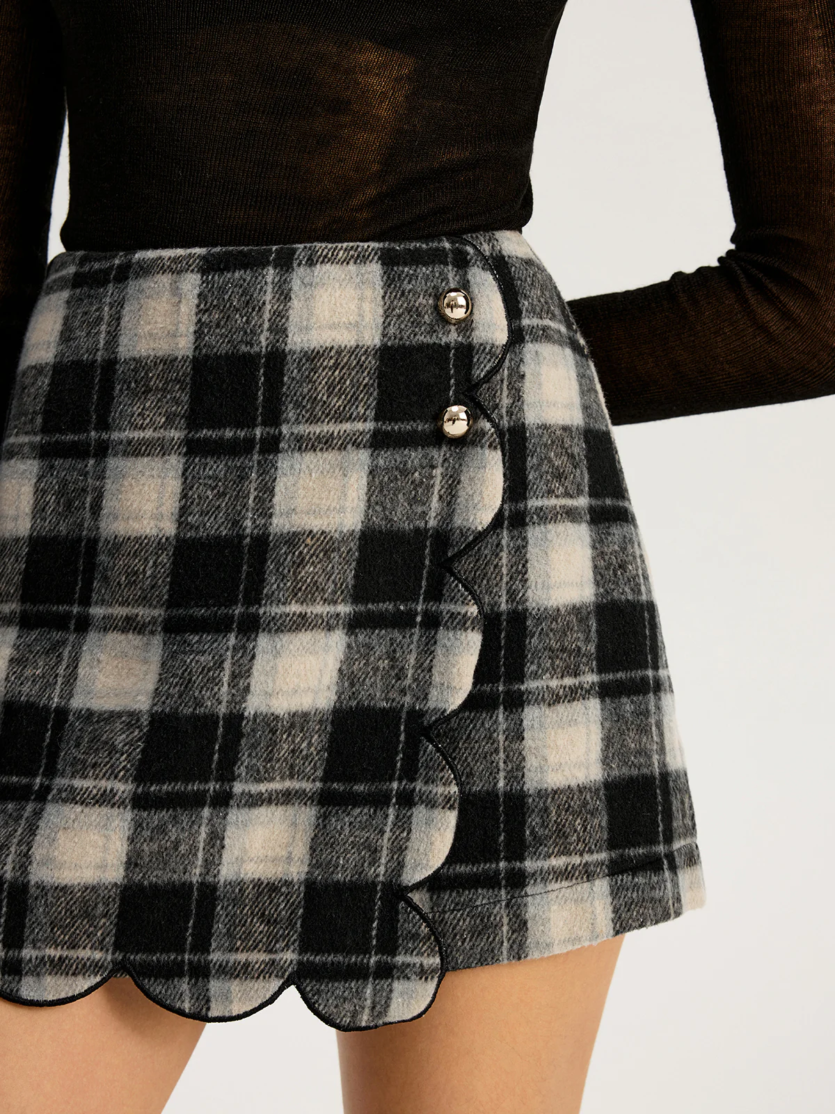 Checkered Scallop Trim Skirt
