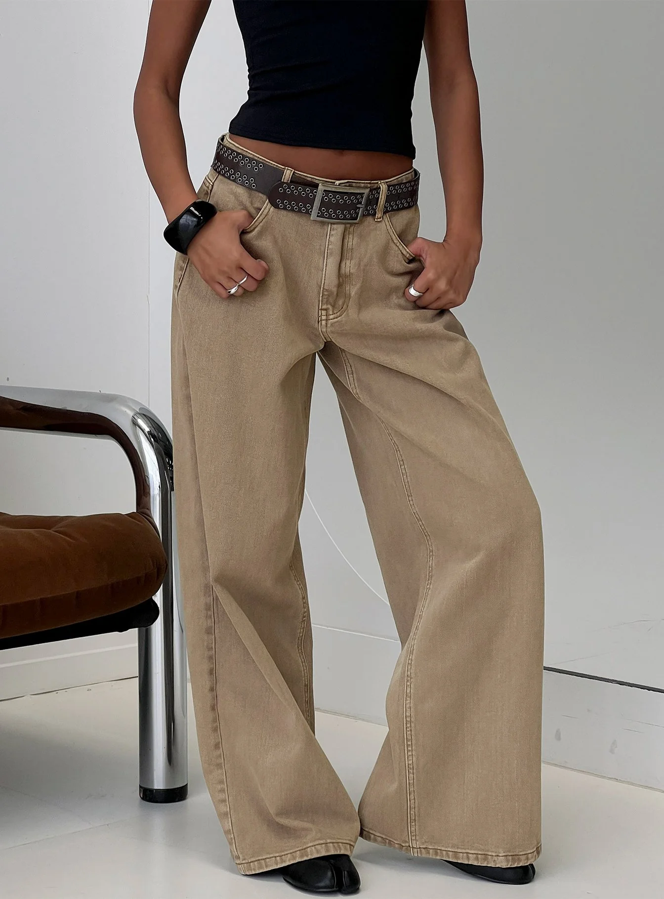 Naylor Mid Rise Wide Leg Jeans Light Brown Wash