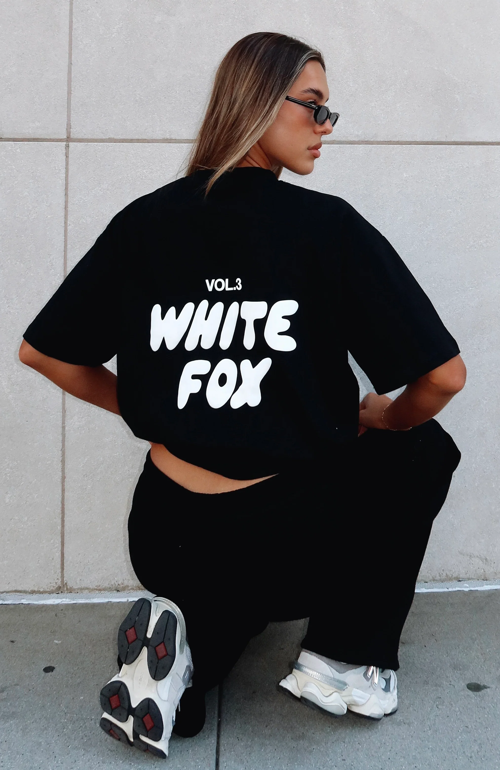 Offstage Back Graphic Oversized Tee Monochrome