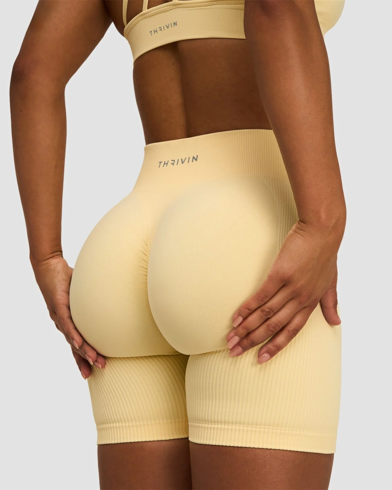 Elevate™ Sculpting Mid Waist Scrunch Shorts | Golden Butter