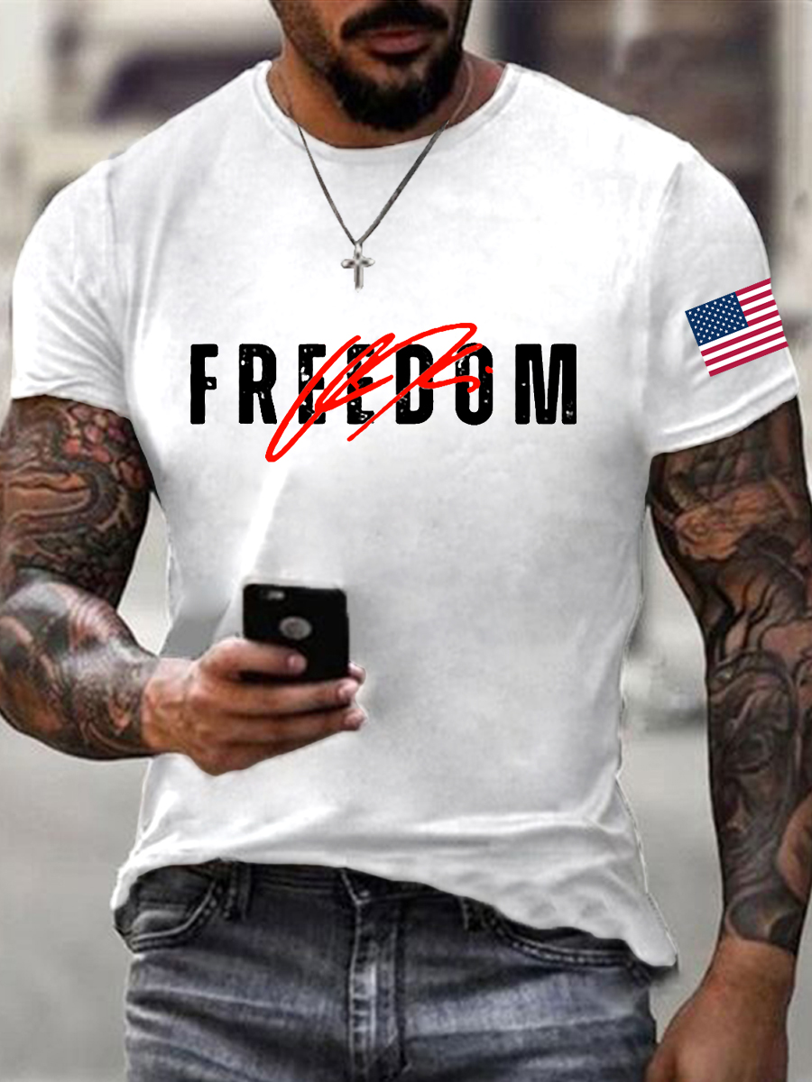 Men's Freedom Is Not Free R.I.P Charlie Kirk Short Sleeve T-shirt