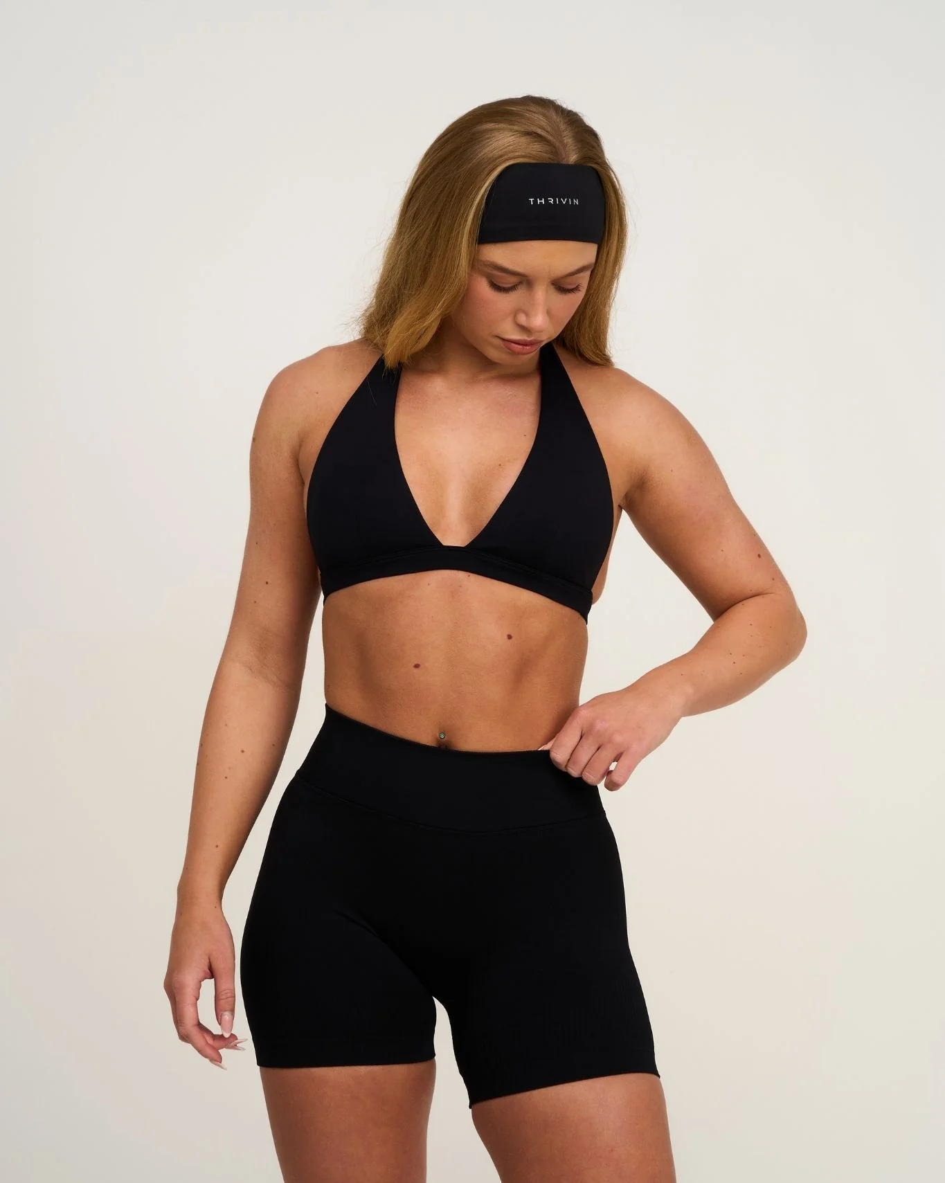 Elevate™ Sculpting Seamless V-Neck Halter Bra | Night Black