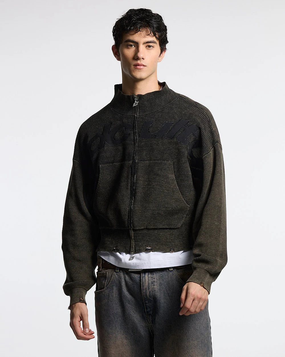 DISTRESS CURVED ZIP KNIT BLACK
