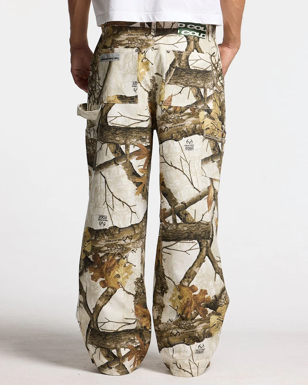 V1 CARPENTER PANTS REALTREE WHITE