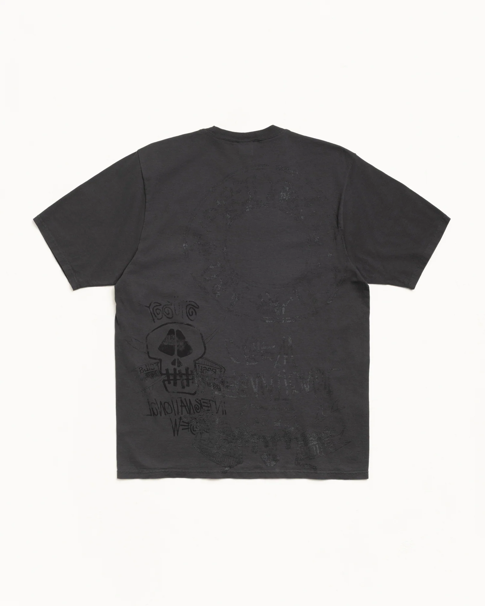 SKULLS TEE PIGMENT DYED