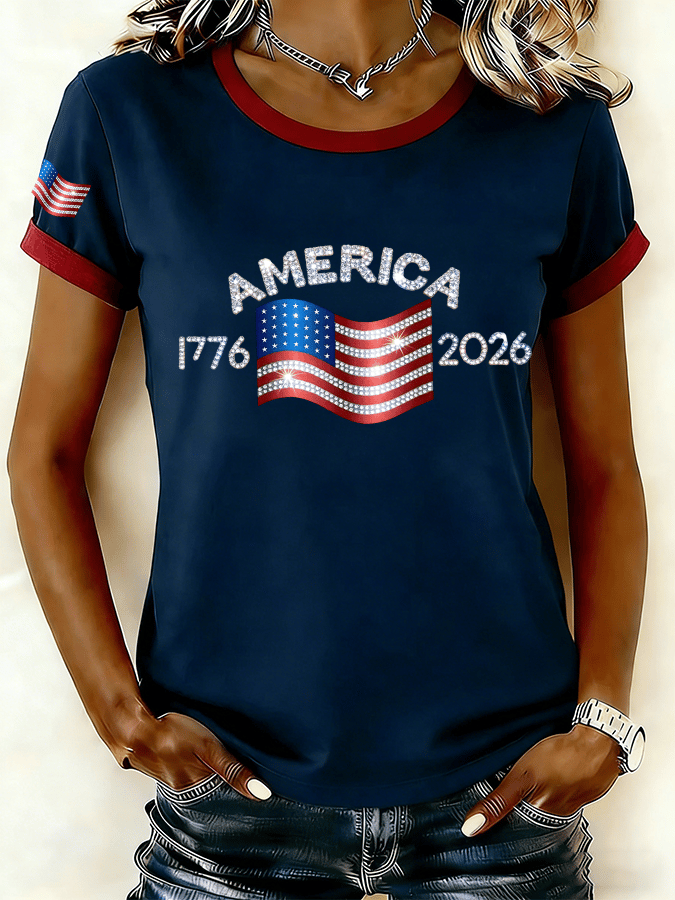 Women's T-shirt commemorating the 250th anniversary of the founding of the United States.