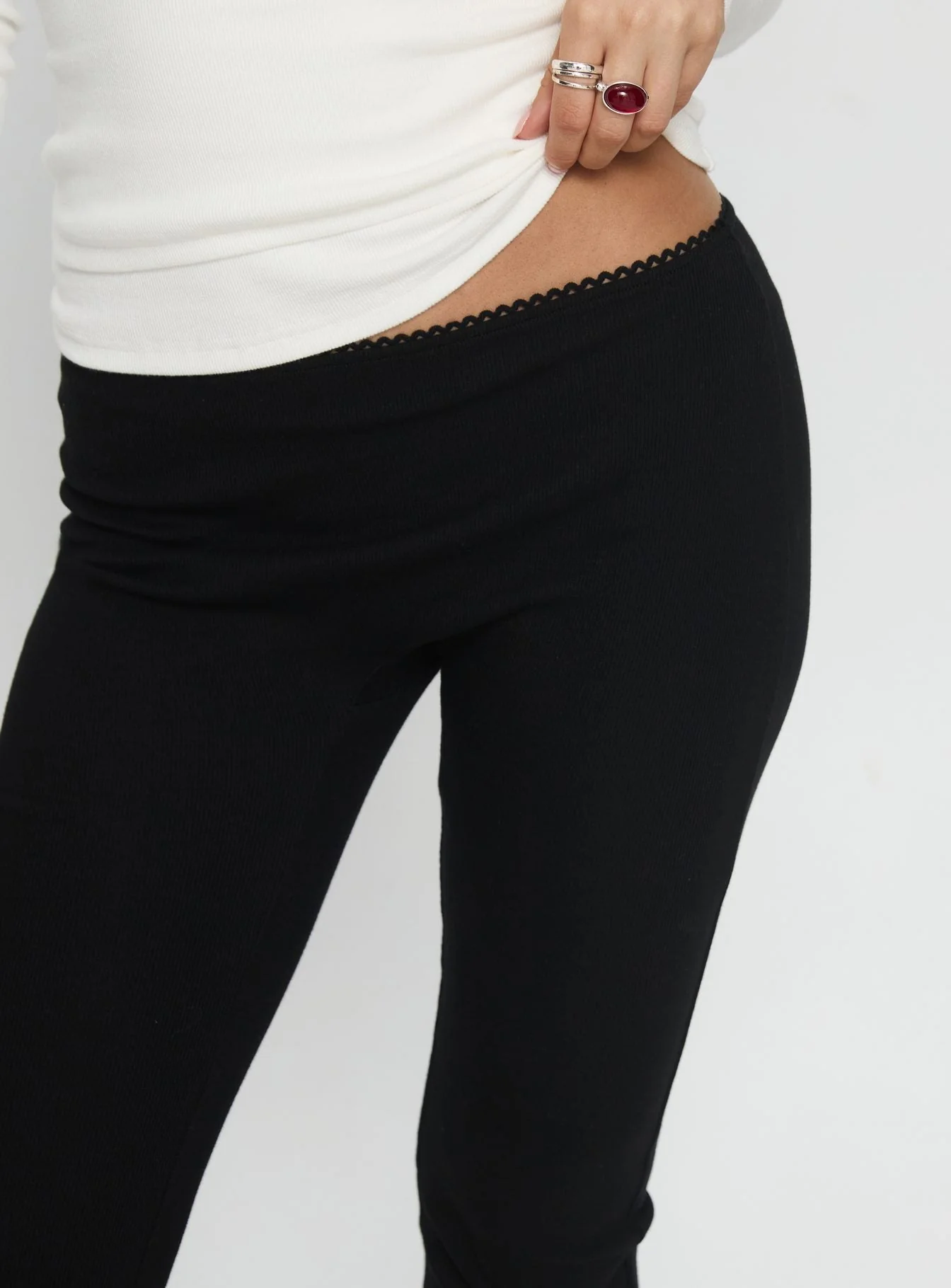 Baseline Rib Capri Pants Black