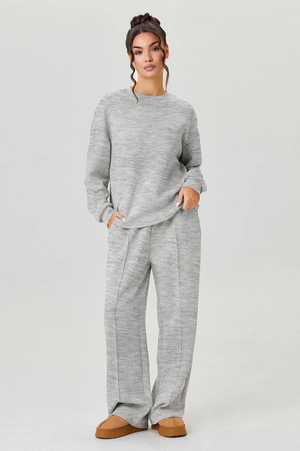 KatchMe Women's Lightweight Solid Color Loose Long Sleeve Top & Exposed Stitches Trousers Co-ord (B), Spring & Fall Round Neck Top & Wide Leg Trousers Two Piece Outfits