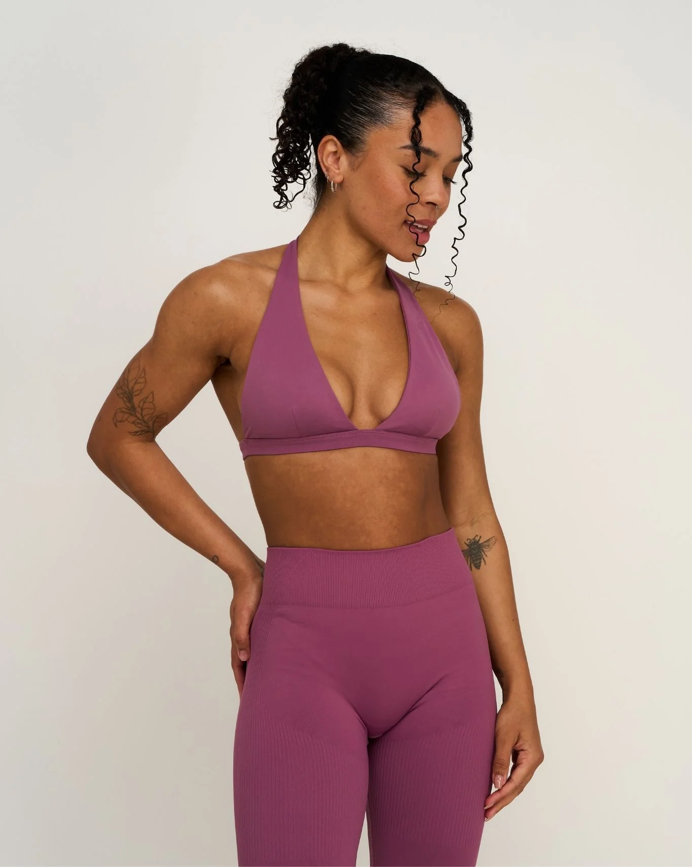 Elevate™ Sculpting Seamless V-Neck Halter Bra | Orchid Mauve