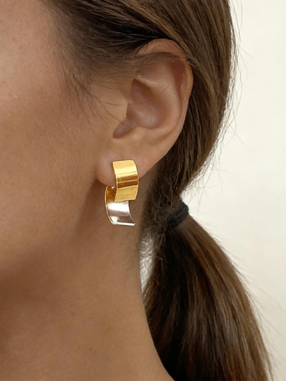 Two-Tone Minimalist Hoop Earrings