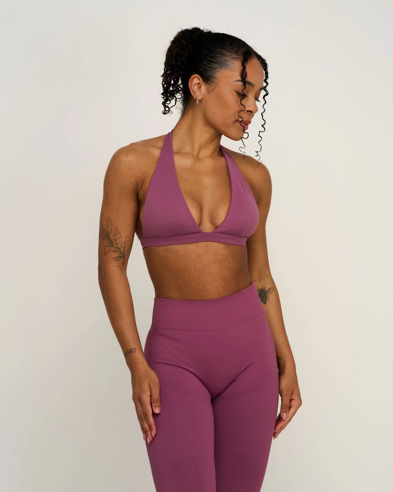 Elevate™ Sculpting Seamless V-Neck Halter Bra | Orchid Mauve