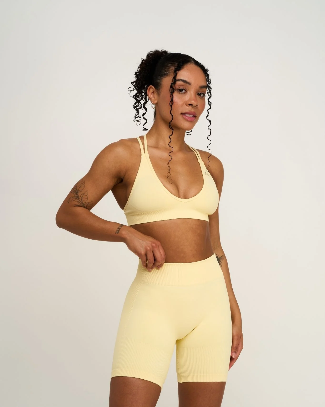 Elevate™ Sculpting Seamless High Apex Bra | Golden Butter
