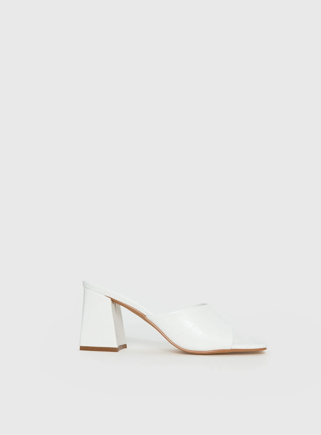 Sunset Boulevard Heels White