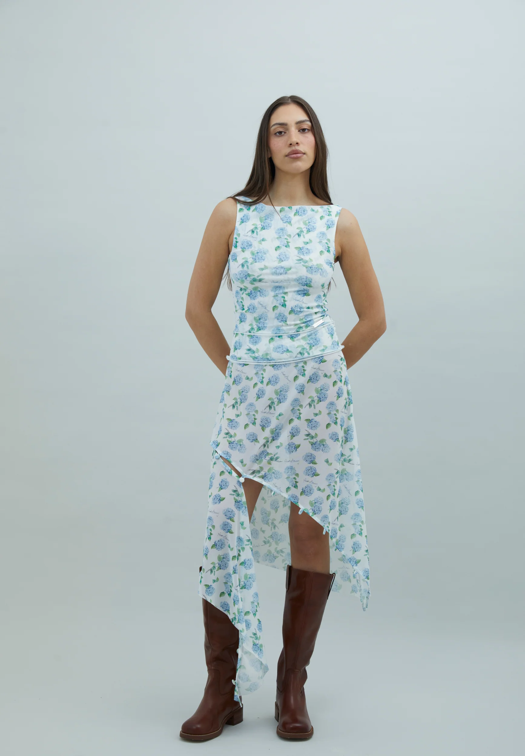 HYDRANGEA ASYMETRIC MESH SKIRT